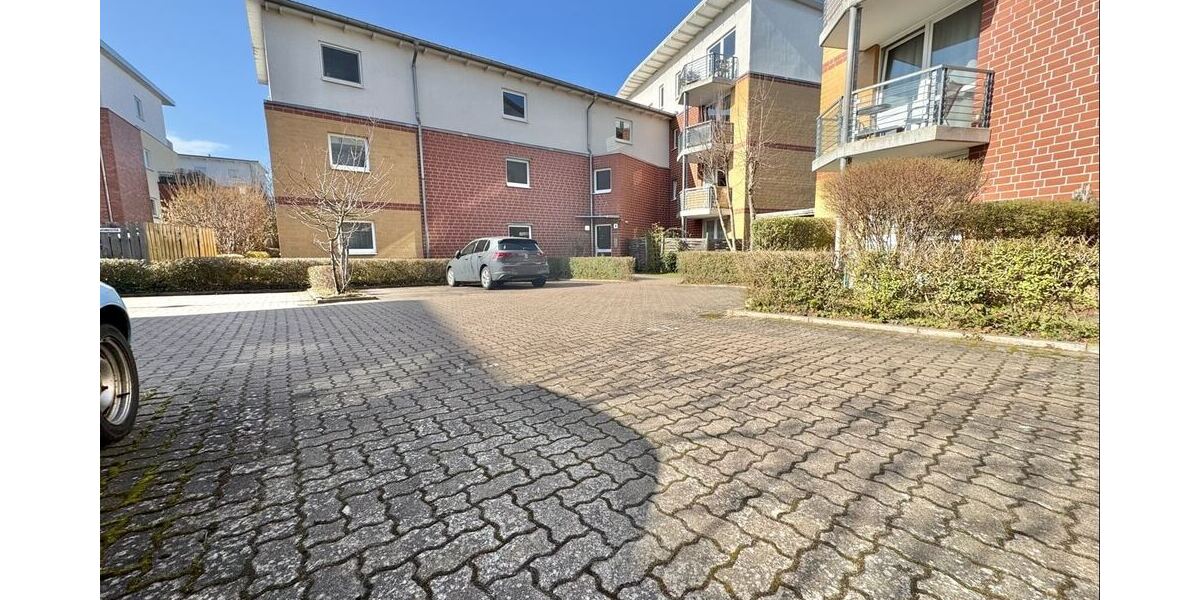 Eigener Stellplatz direkt vor dem Hauseingang
