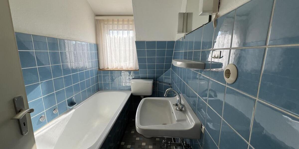 Badezimmer im DG