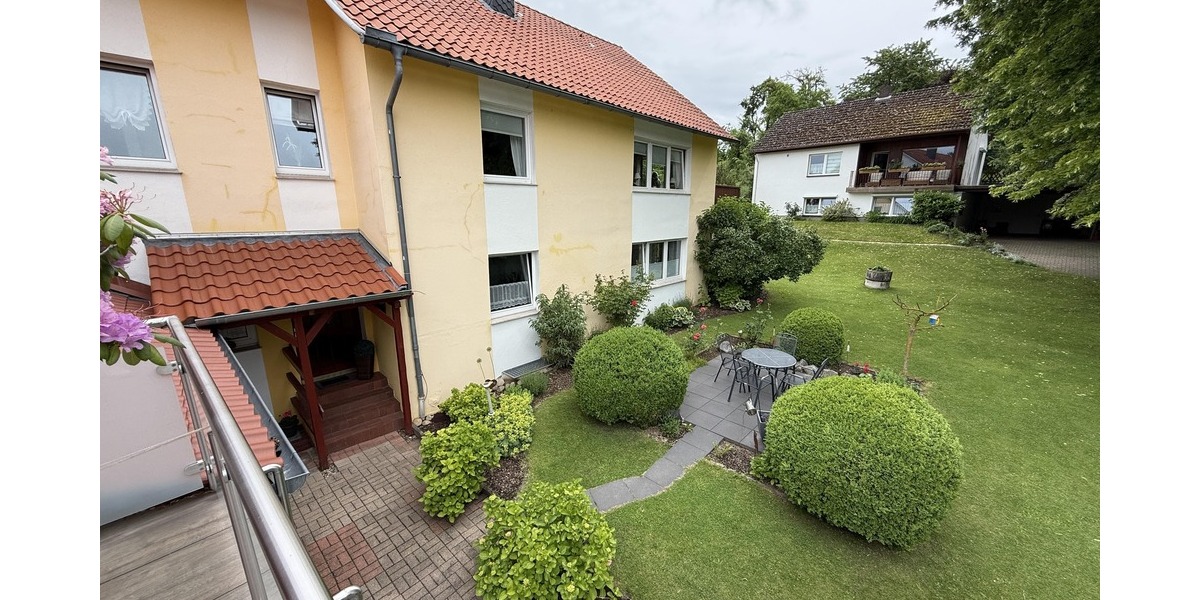 Mehrfamilienhaus mit zwei WE
