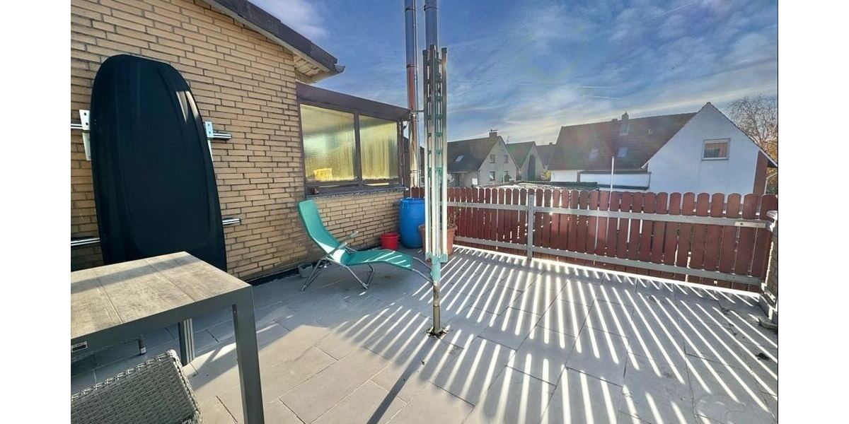... zur Dachterrasse und ...